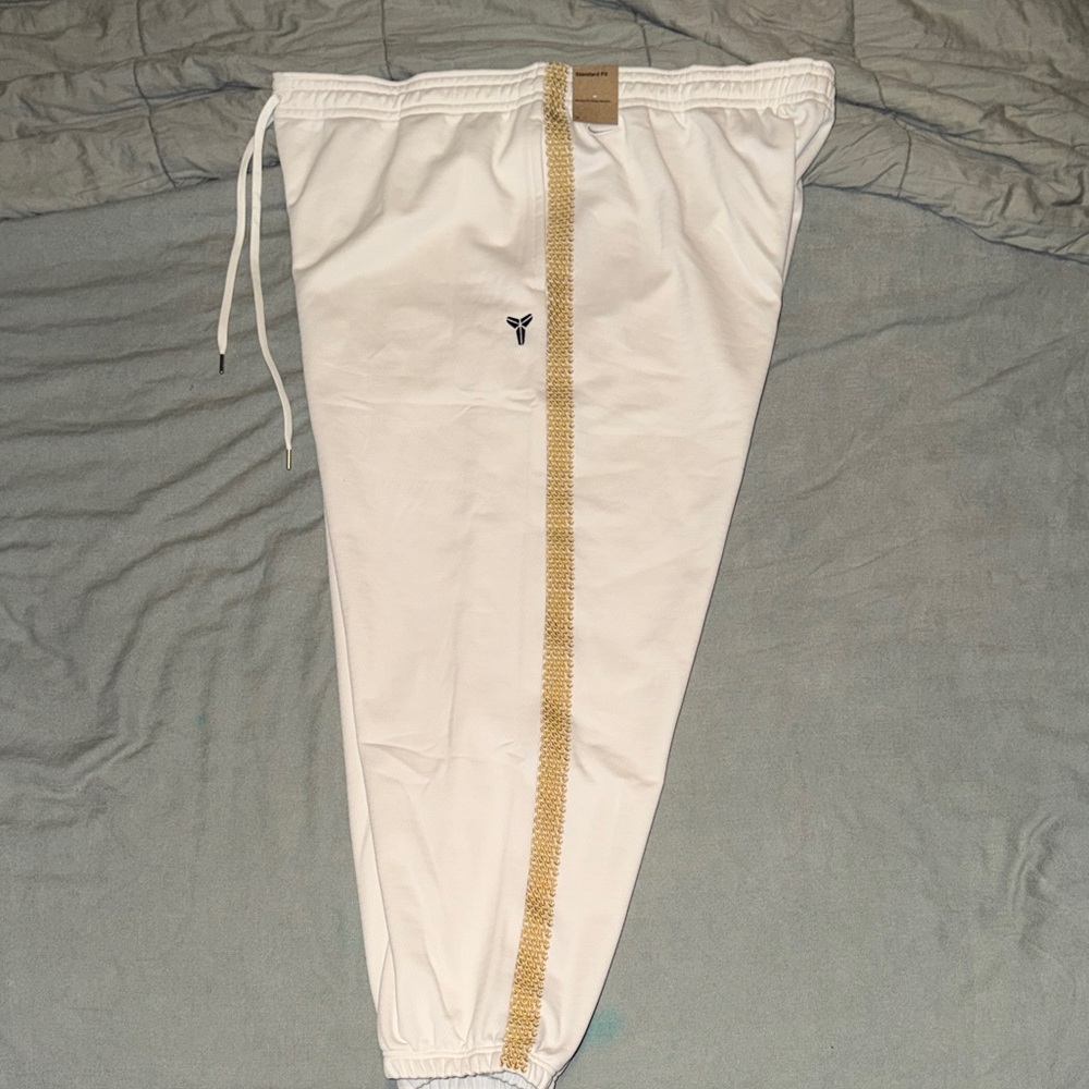 Nike Kobe Year Of The Mamba Therma-Fit Basketball Pants - Picture 5 of 10